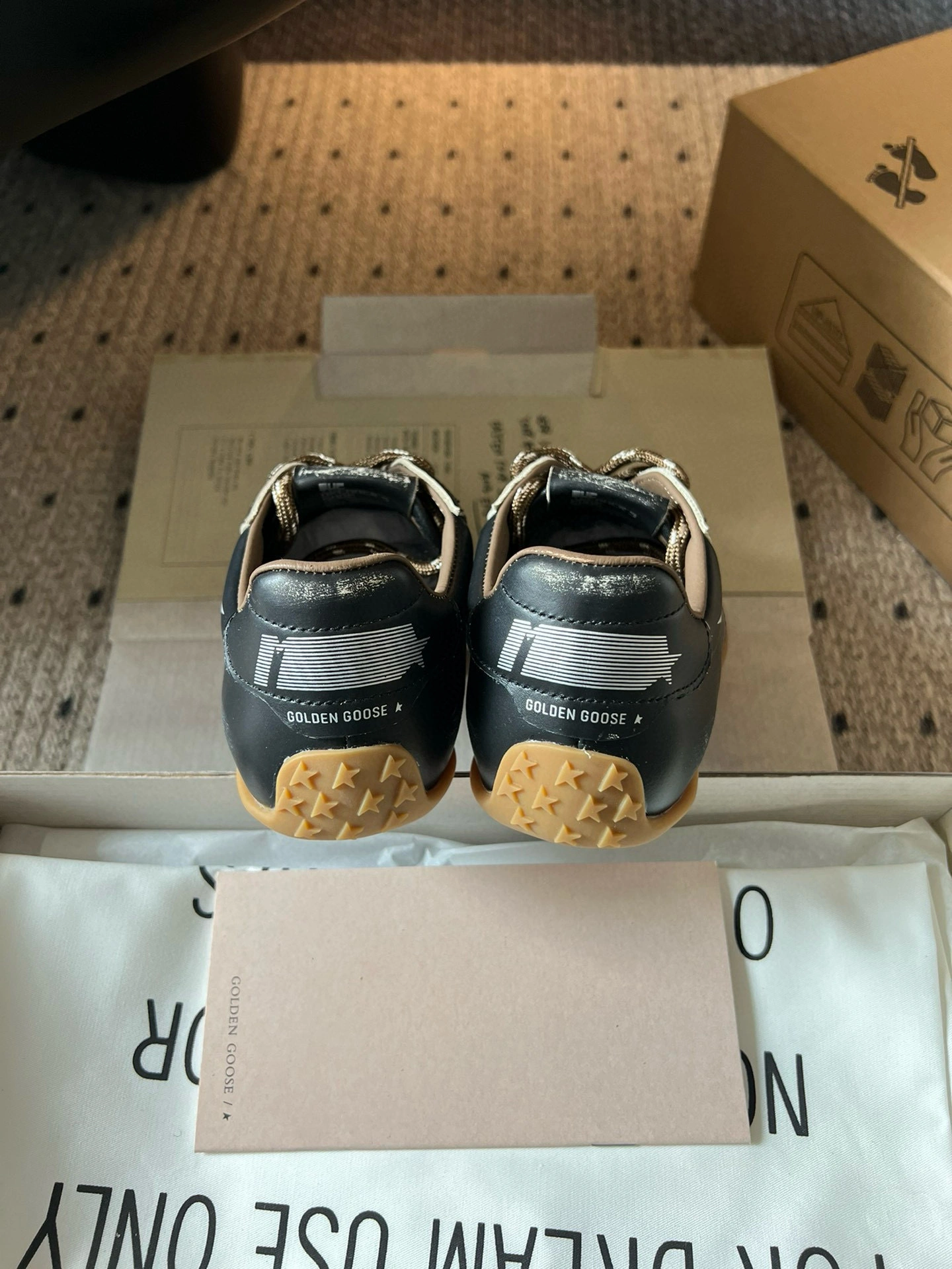 OOBB-- 6642 GMF00892.F007405.90179  GWF00892.F007405.90179 nylon cowhide item:E-X018I2303
